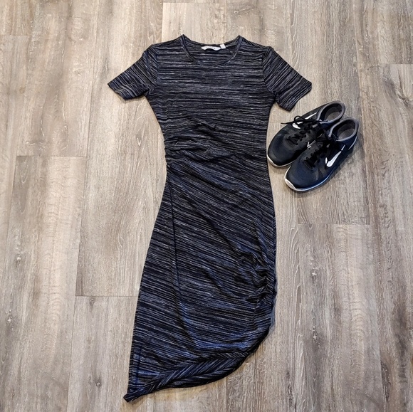 Athleta Dresses & Skirts - Athleta Short Sleeve Midi Dress Athleta Dresses & Skirts - Athleta Short Sleeve Midi Dress